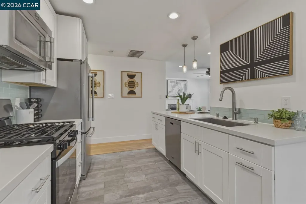 634 Teresa Street Martinez CA 94553