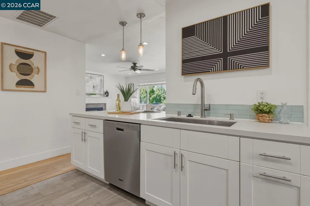 634 Teresa Street Martinez CA 94553