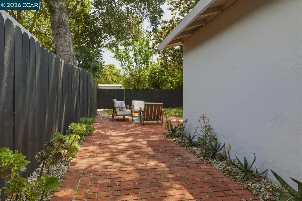 634 Teresa Street Martinez CA 94553