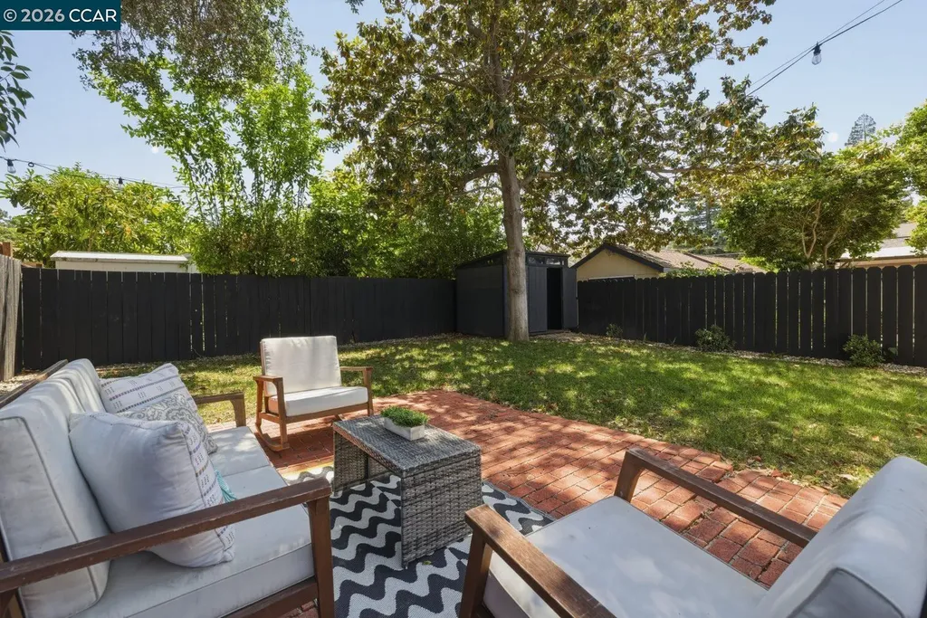 634 Teresa Street Martinez CA 94553