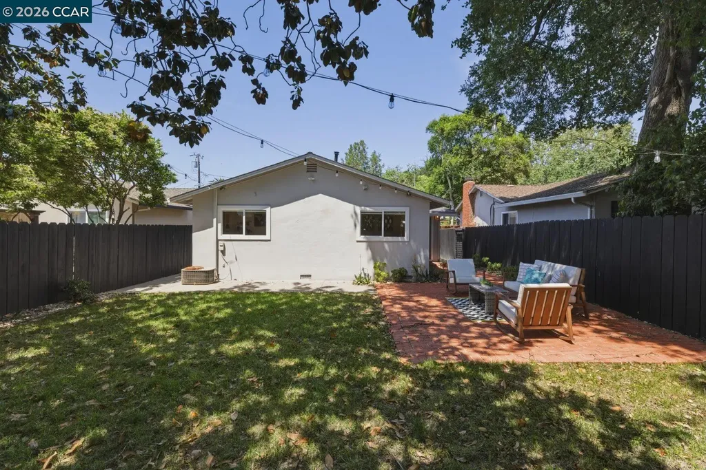 634 Teresa Street Martinez CA 94553