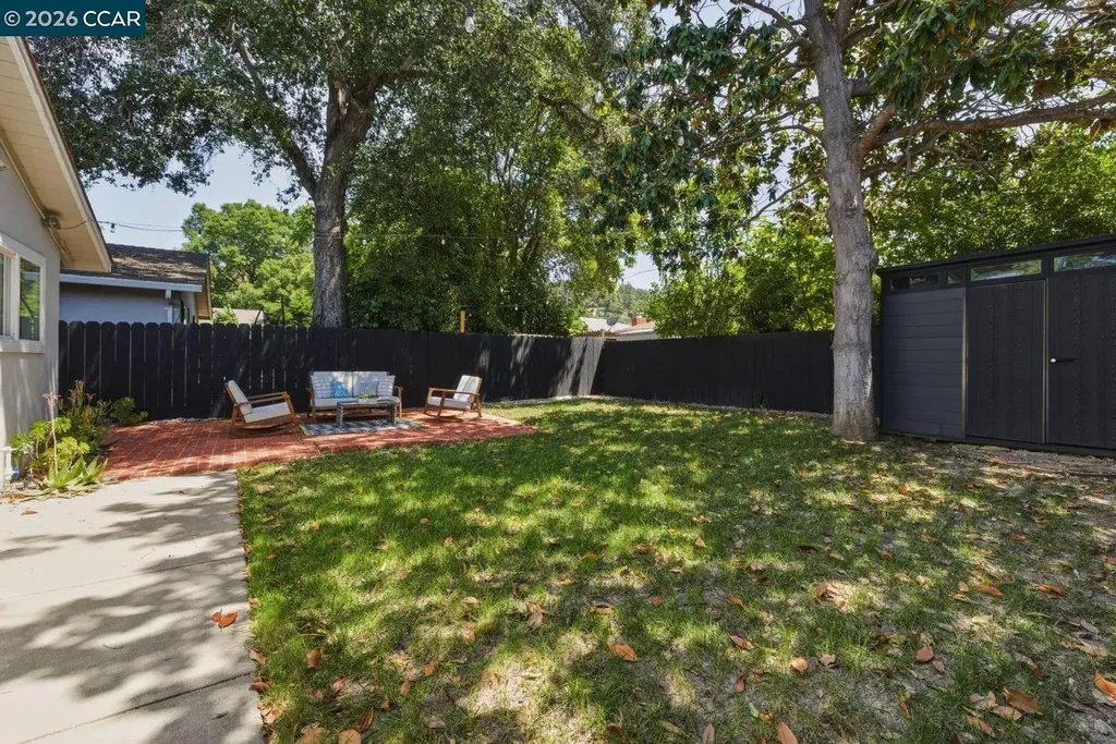 634 Teresa Street Martinez CA 94553