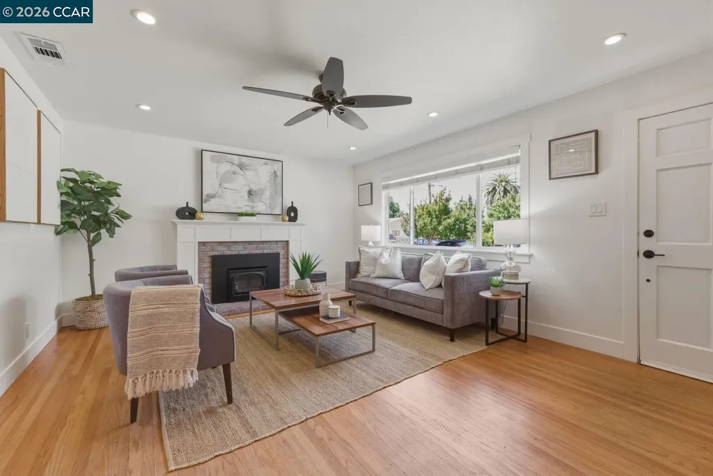 634 Teresa Street Martinez CA 94553