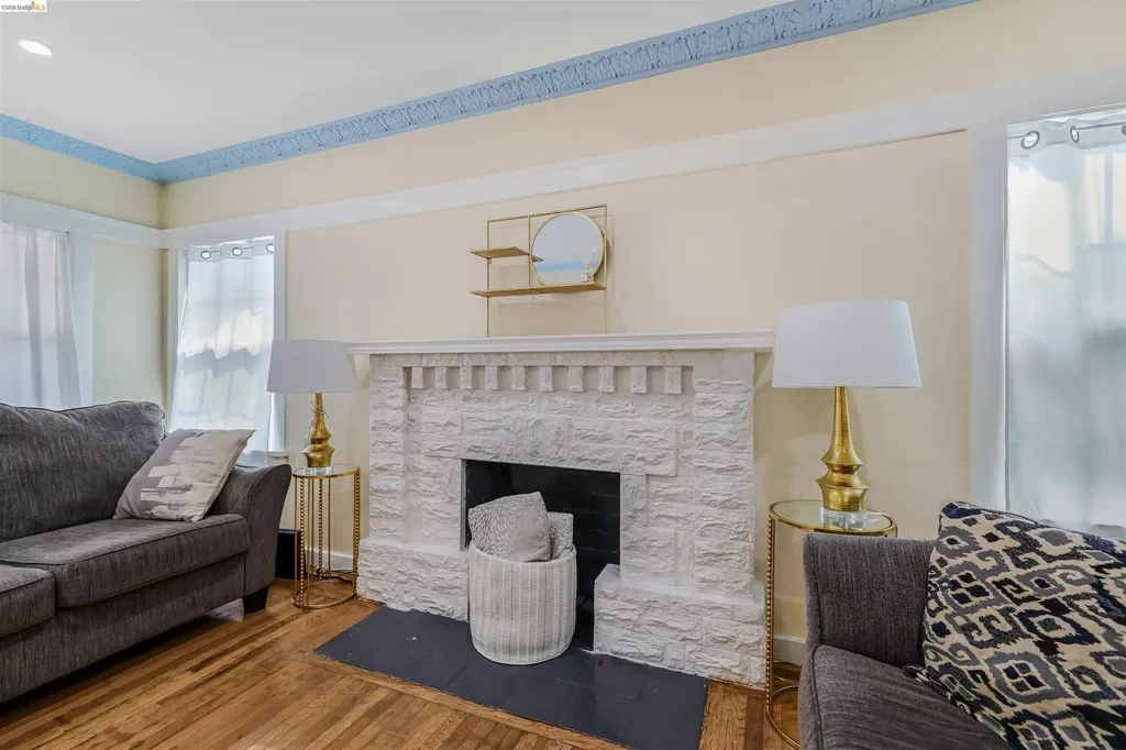 6007 San Pablo Avenue Oakland CA 94608