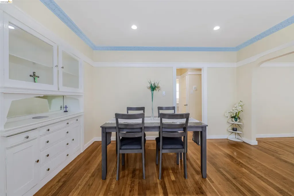 6007 San Pablo Avenue Oakland CA 94608