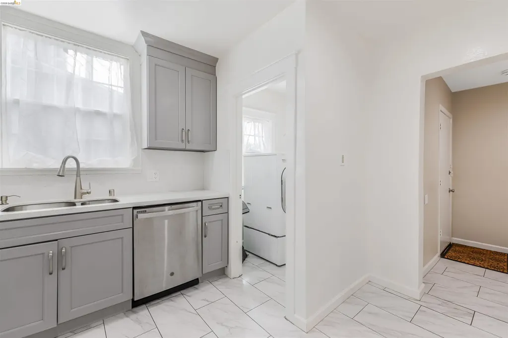 6007 San Pablo Avenue Oakland CA 94608