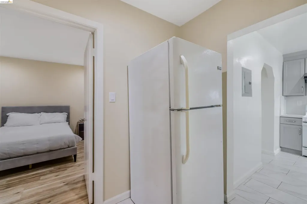 6007 San Pablo Avenue Oakland CA 94608