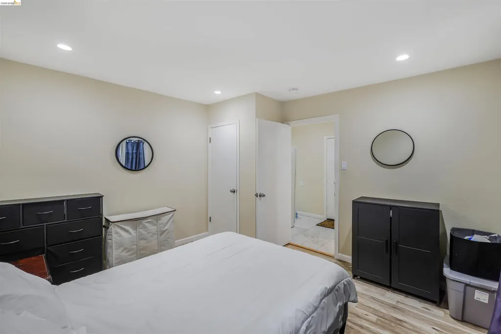6007 San Pablo Avenue Oakland CA 94608