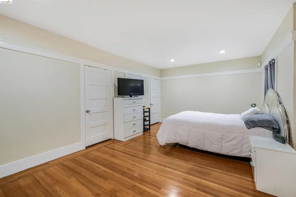 6007 San Pablo Avenue Oakland CA 94608