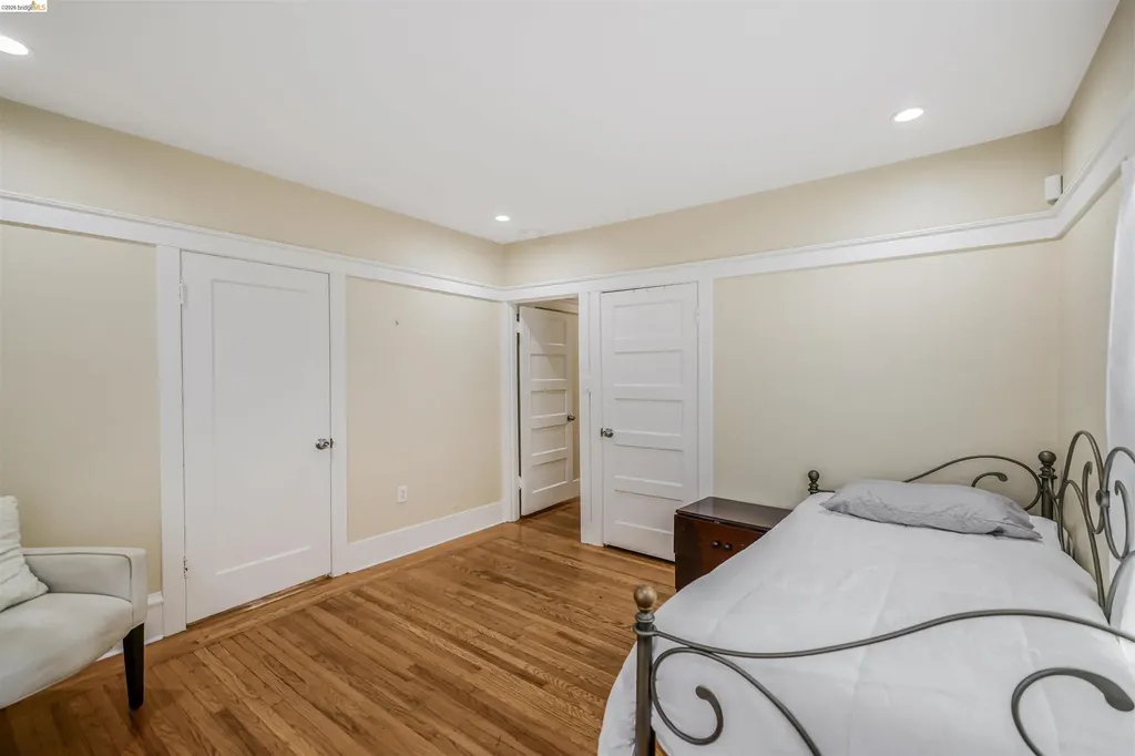 6007 San Pablo Avenue Oakland CA 94608