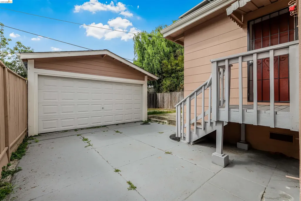 6007 San Pablo Avenue Oakland CA 94608