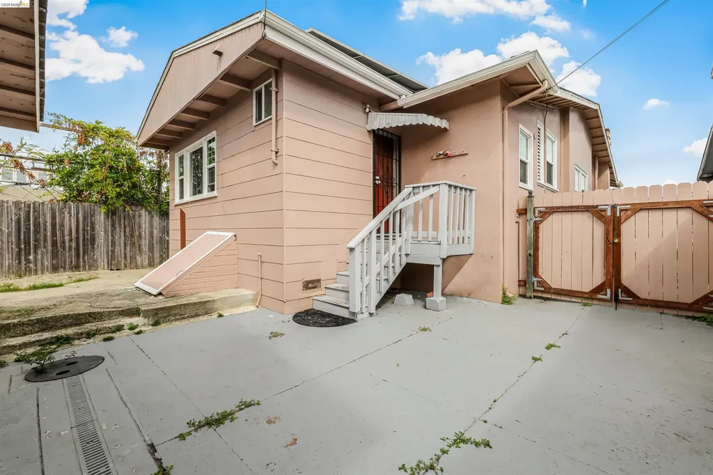 6007 San Pablo Avenue Oakland CA 94608