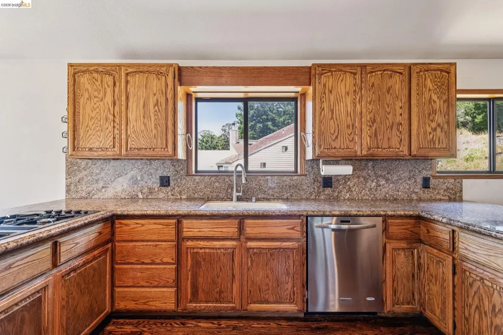 3510 Brunell Drive Oakland CA 94602