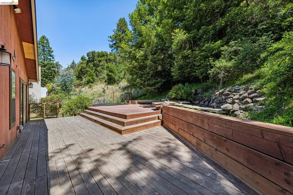 3510 Brunell Drive Oakland CA 94602