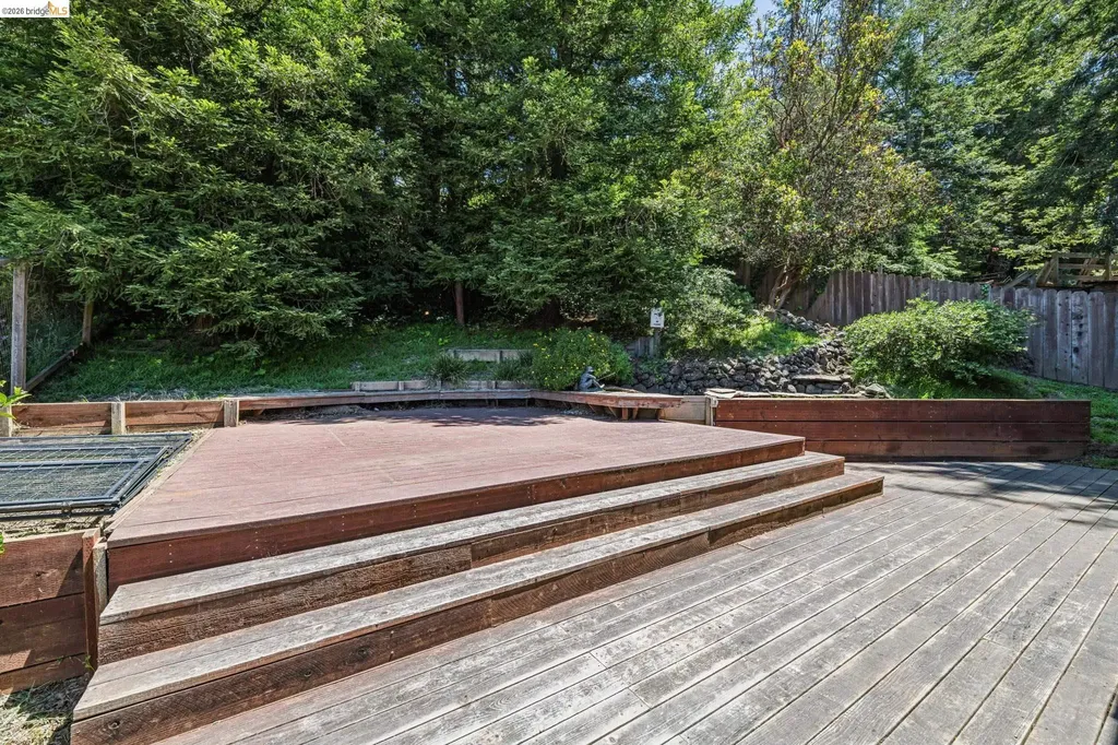 3510 Brunell Drive Oakland CA 94602