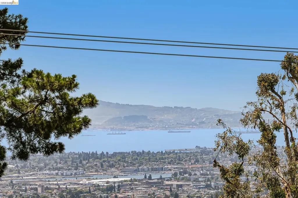3510 Brunell Drive Oakland CA 94602