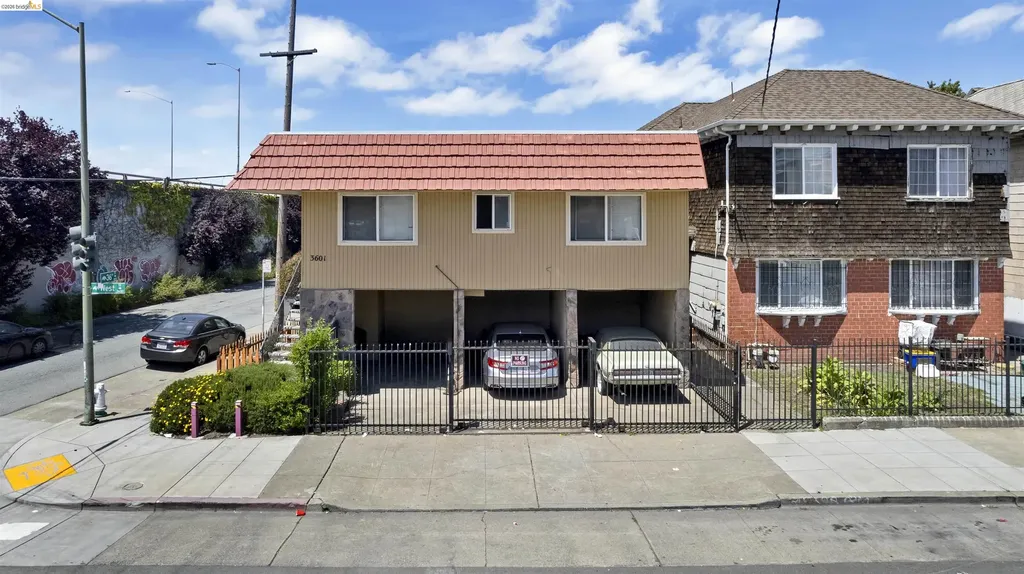 3601 West Street Oakland CA 94608