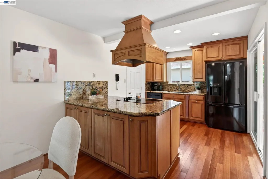 5231 Silver Reef Drive Fremont CA 94538