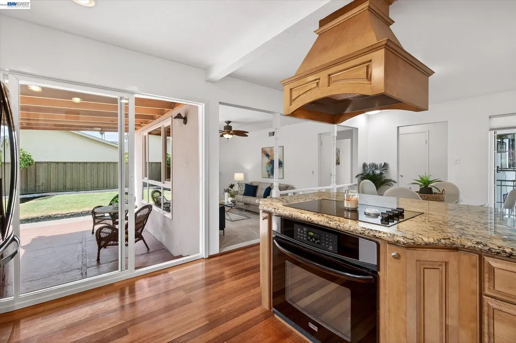 5231 Silver Reef Drive Fremont CA 94538