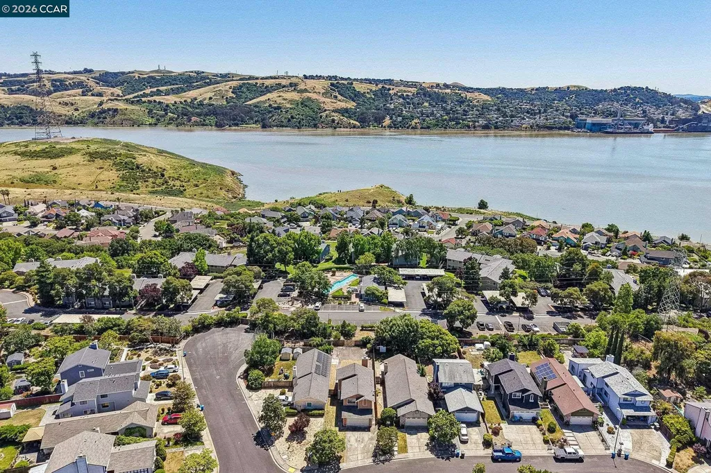 100 Trident Court Vallejo CA 94591