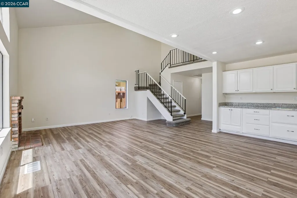 100 Trident Court Vallejo CA 94591