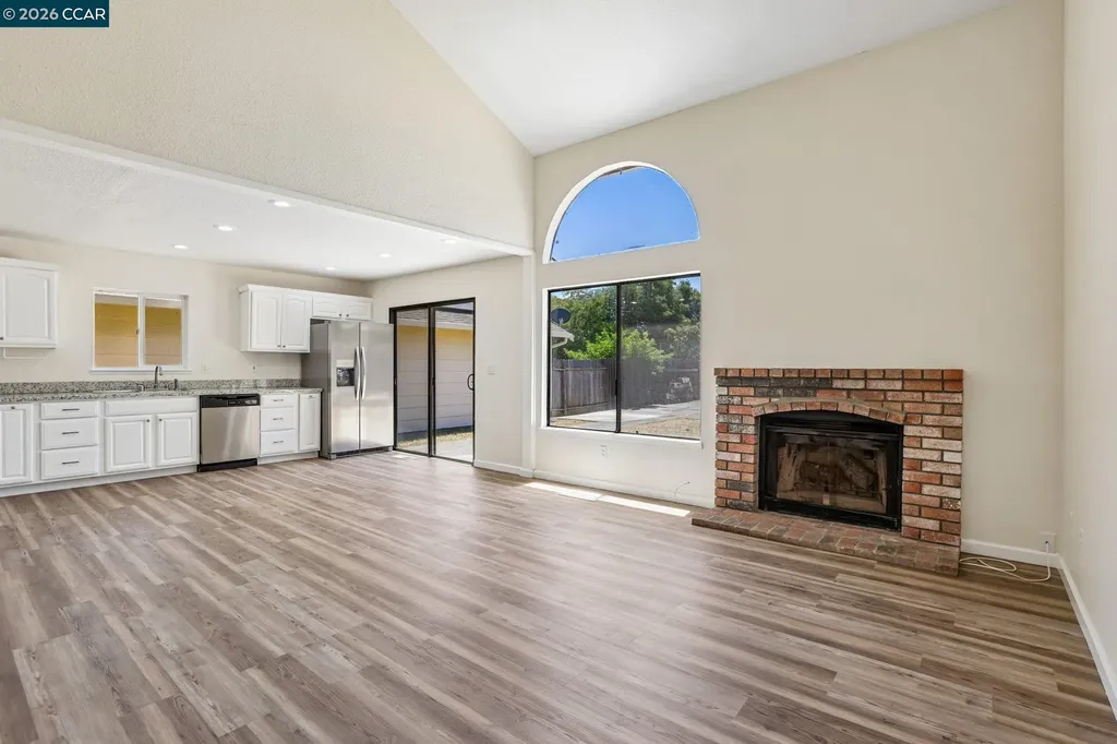 100 Trident Court Vallejo CA 94591