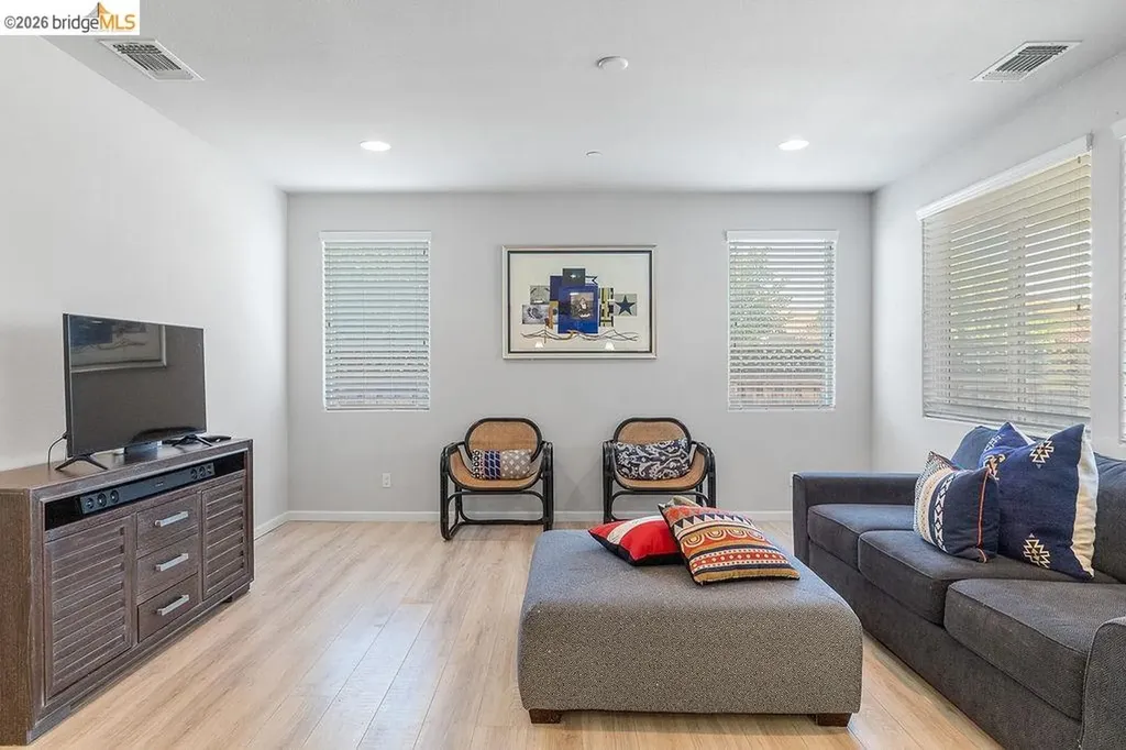 983 Dainty Avenue Brentwood CA 94513