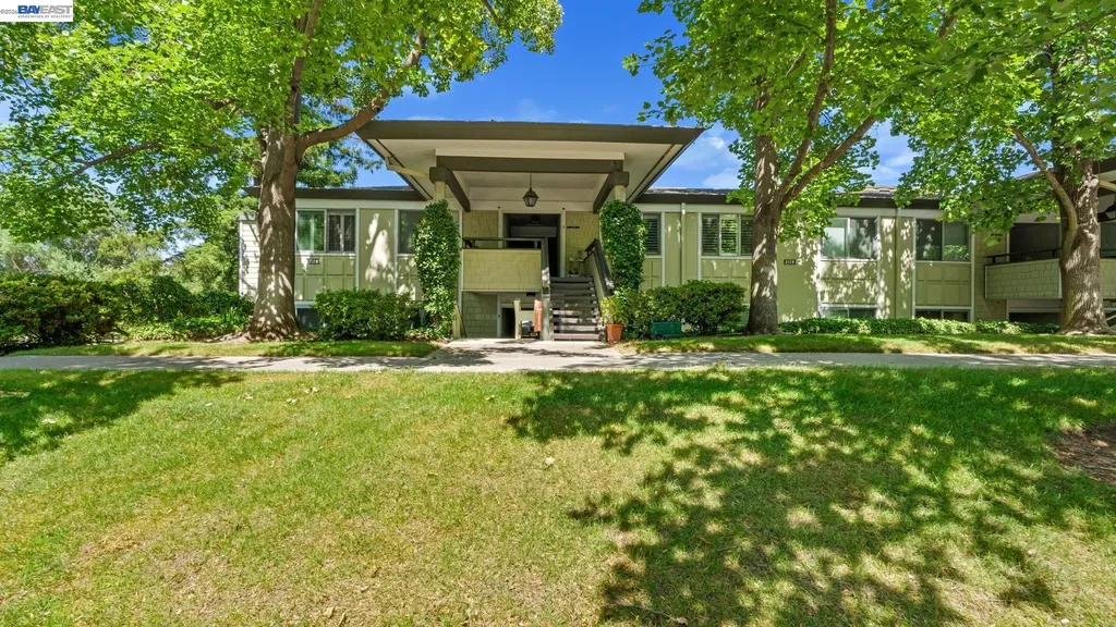 2128 Tice Creek Drive Walnut Creek CA 94595