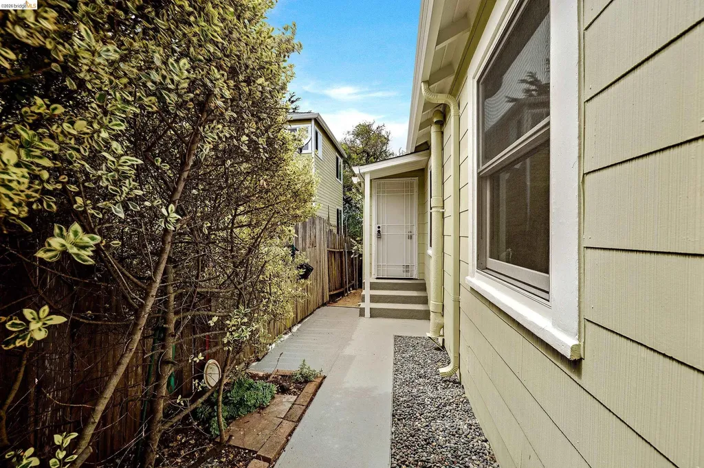 1514 Olive Avenue Richmond CA 94805