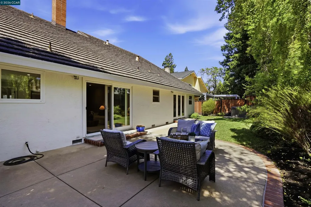 589 Zephyr Circle Danville CA 94526