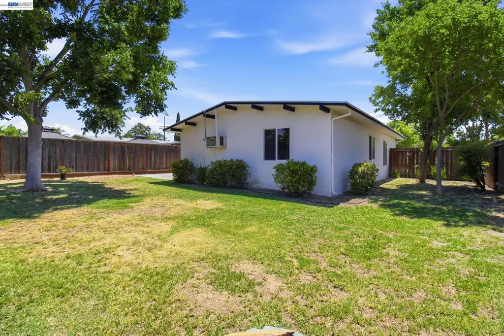 774 Mariposa Avenue Livermore CA 94551