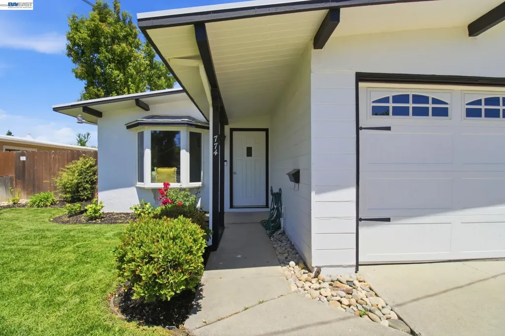 774 Mariposa Avenue Livermore CA 94551
