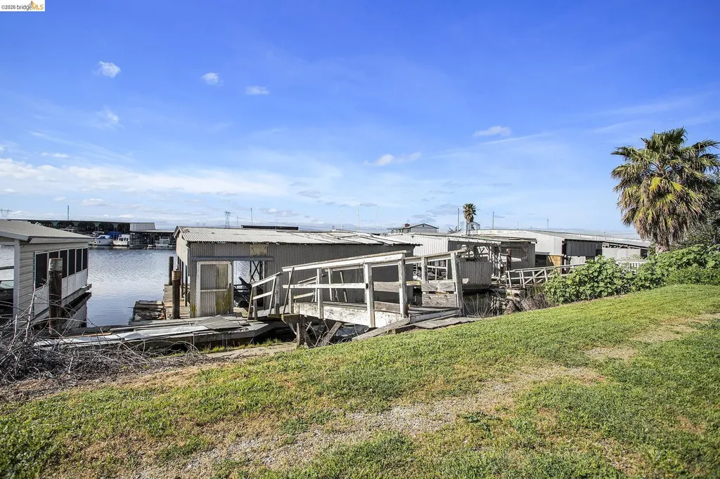 1596 Taylor Road Bethel Island CA 94511