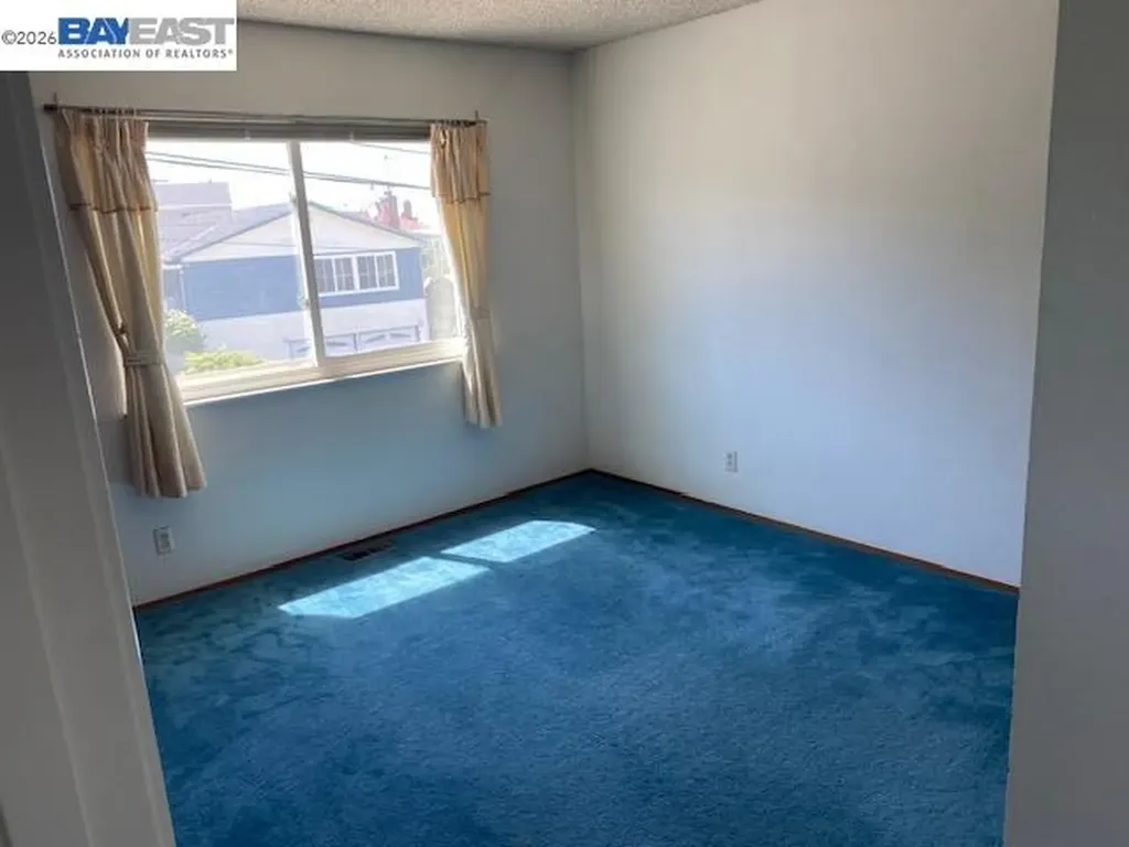 16630 Cowell Street Castro Valley CA 94578