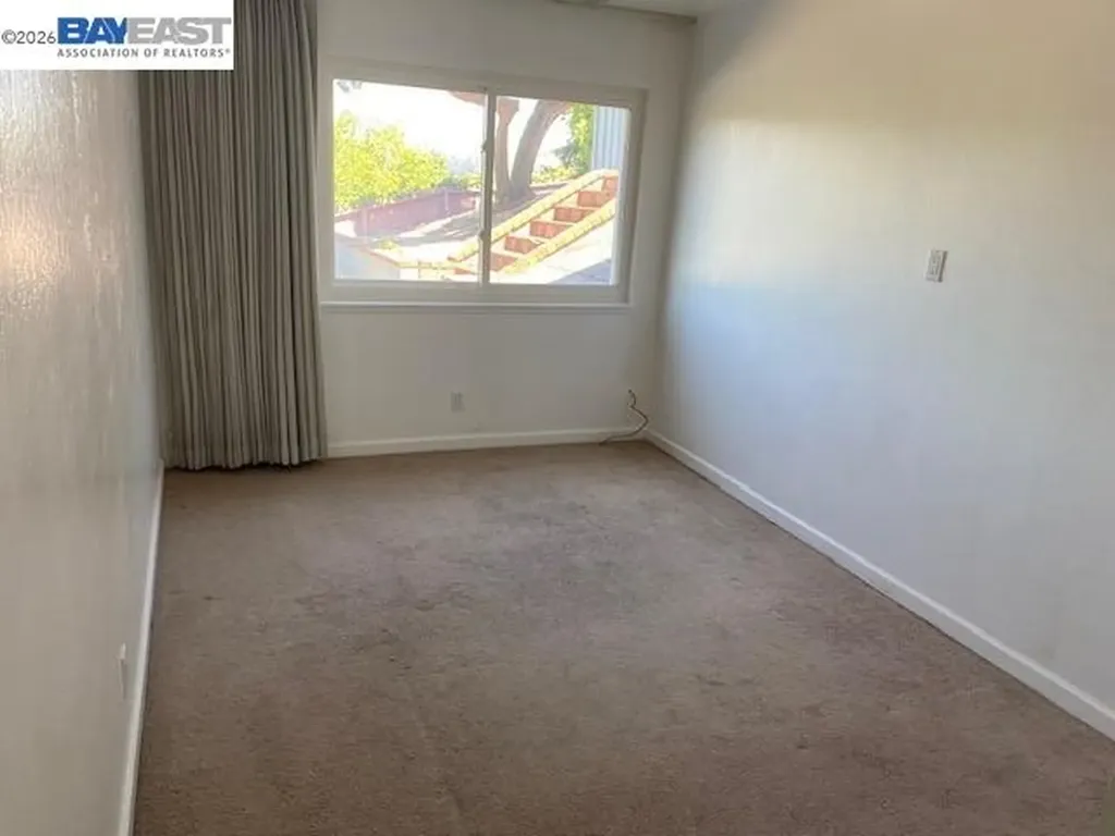 16630 Cowell Street Castro Valley CA 94578