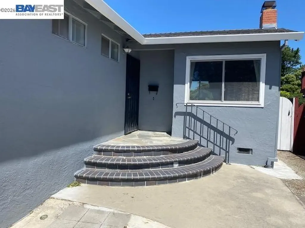 16630 Cowell Street Castro Valley CA 94578