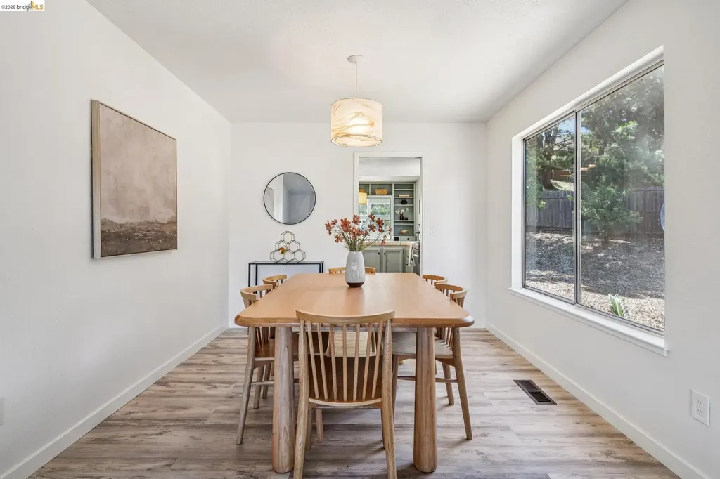 5672 Torrey Pine Court El Sobrante CA 94803