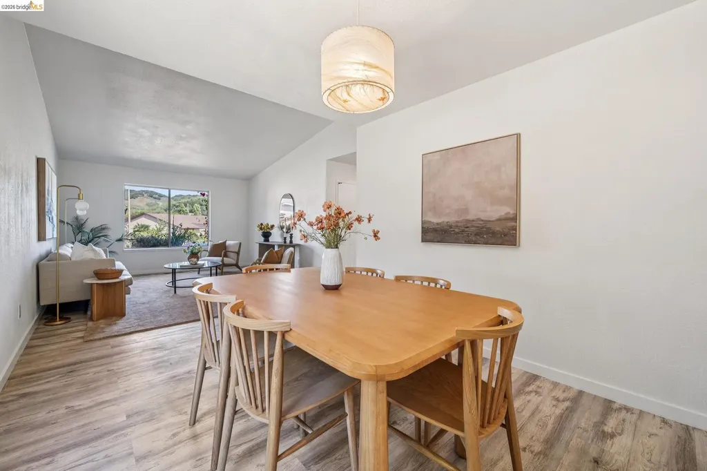 5672 Torrey Pine Court El Sobrante CA 94803