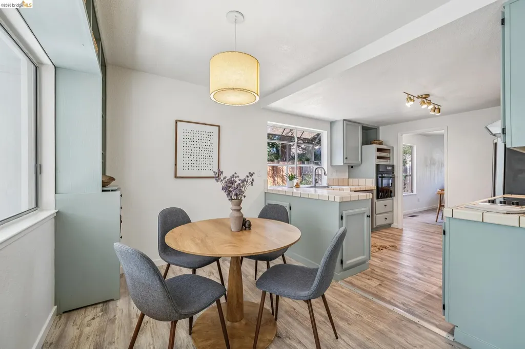5672 Torrey Pine Court El Sobrante CA 94803