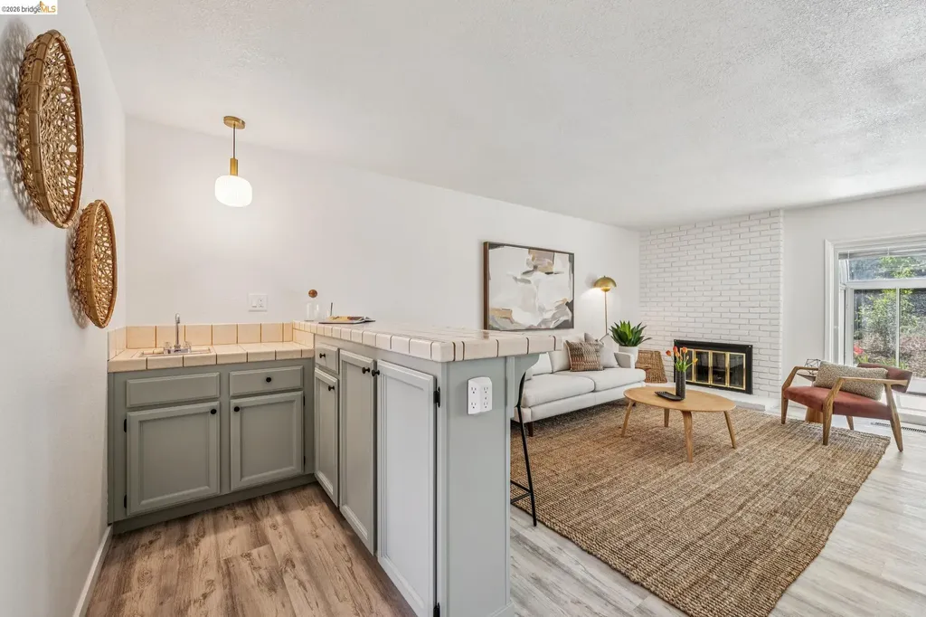 5672 Torrey Pine Court El Sobrante CA 94803