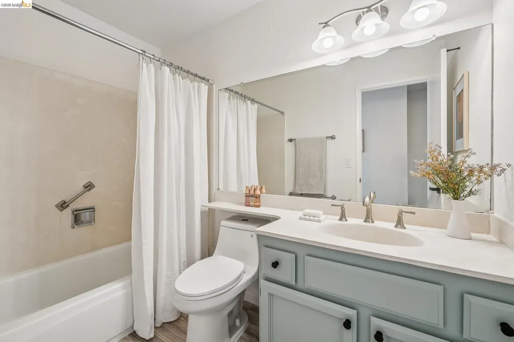 5672 Torrey Pine Court El Sobrante CA 94803