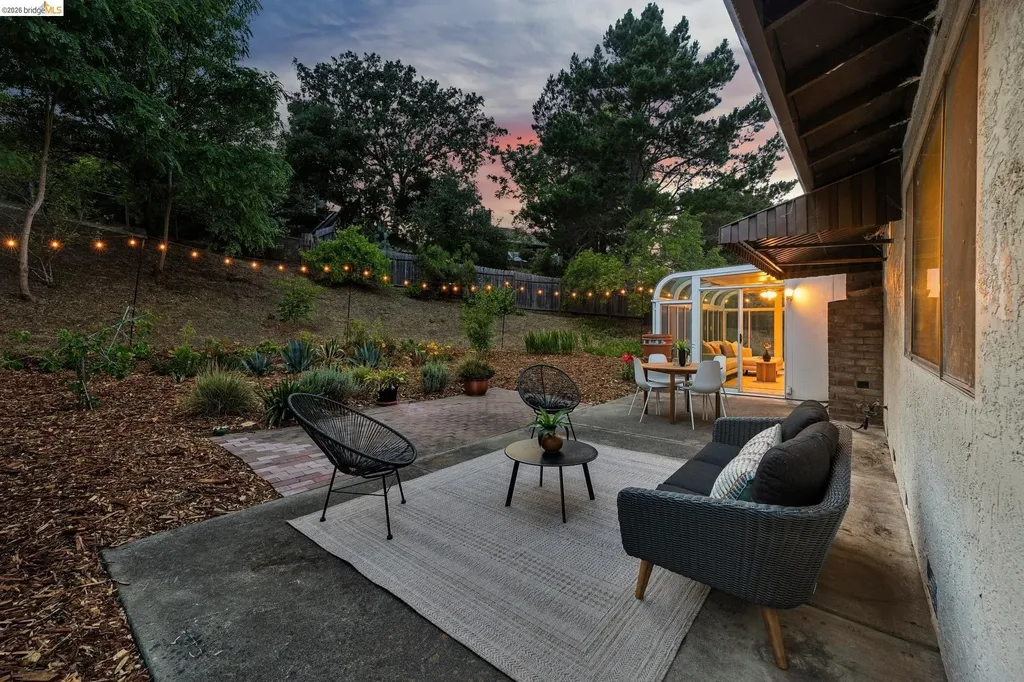 5672 Torrey Pine Court El Sobrante CA 94803