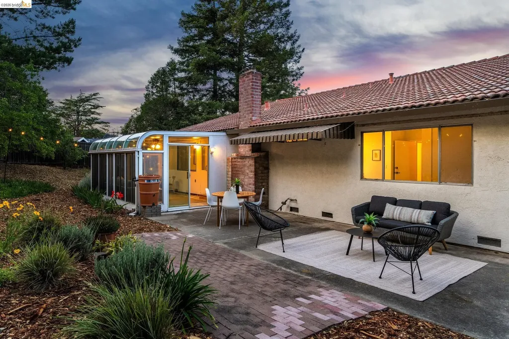 5672 Torrey Pine Court El Sobrante CA 94803