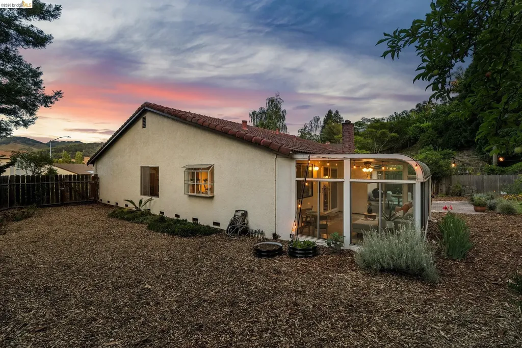 5672 Torrey Pine Court El Sobrante CA 94803