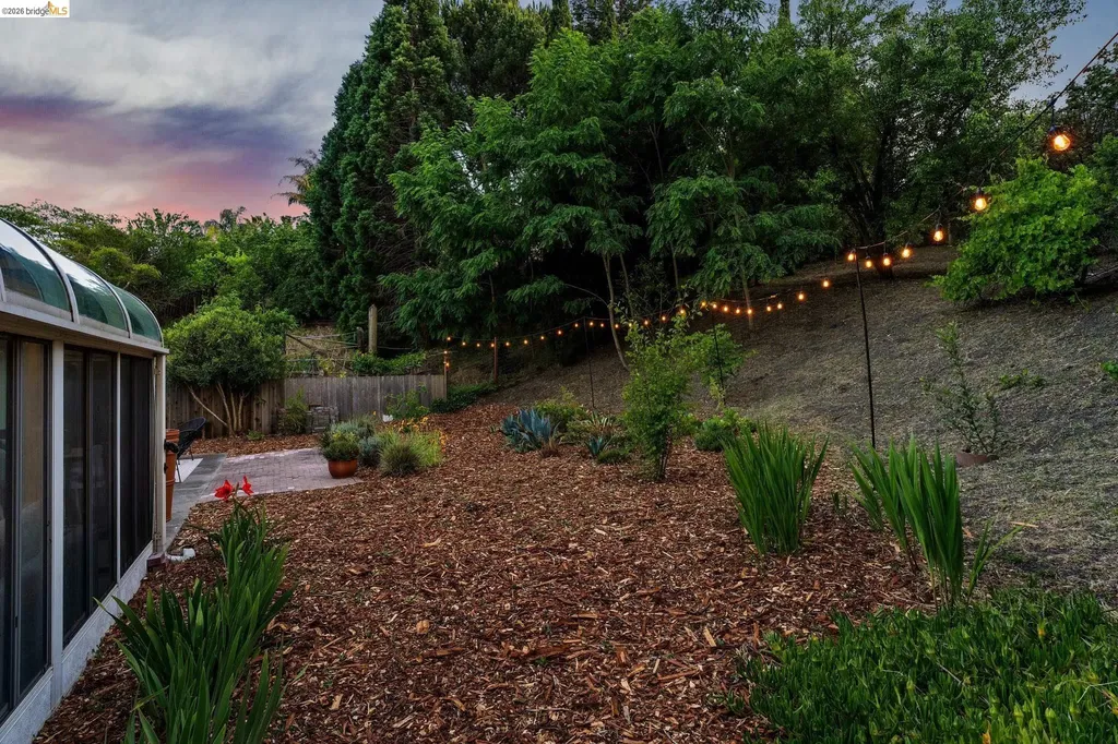 5672 Torrey Pine Court El Sobrante CA 94803