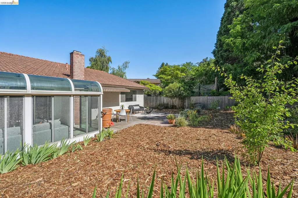 5672 Torrey Pine Court El Sobrante CA 94803