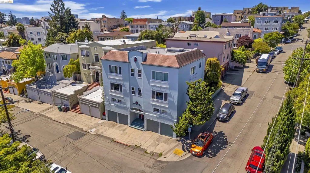 881 Erie Street Oakland CA 94610