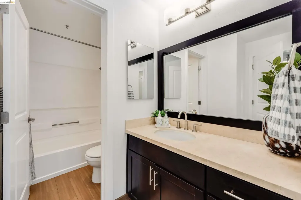 6400 Christie Avenue Emeryville CA 94608