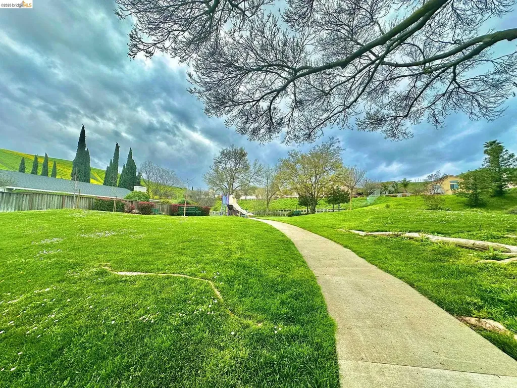 222 Manuel Court Bay Point CA 94565