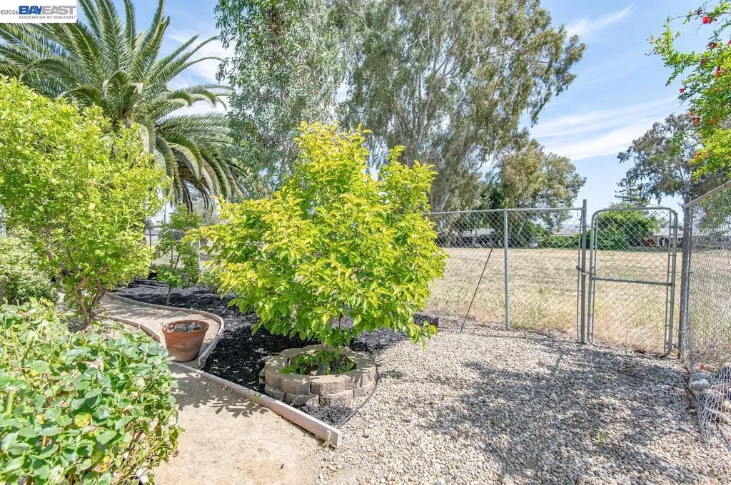 5345 Lilac Avenue Livermore CA 94551